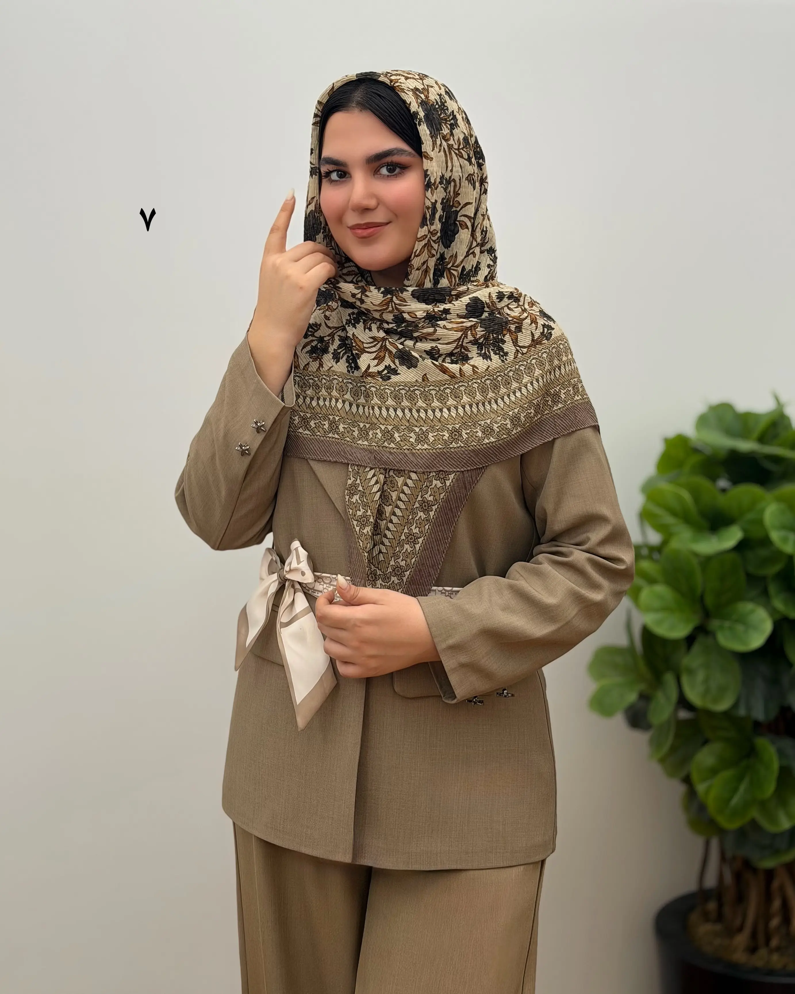 روسری پلیسه نخی مدل شانا